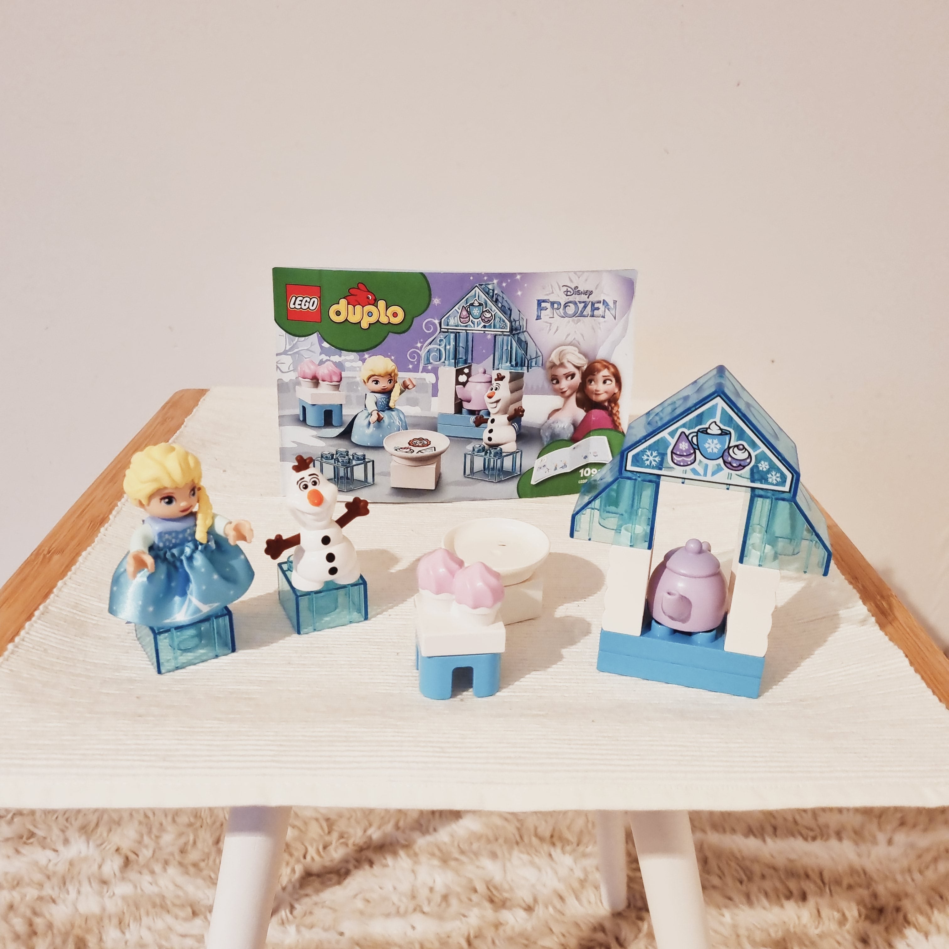 DUPLO Princess Elsa's en Olaf's theefeest